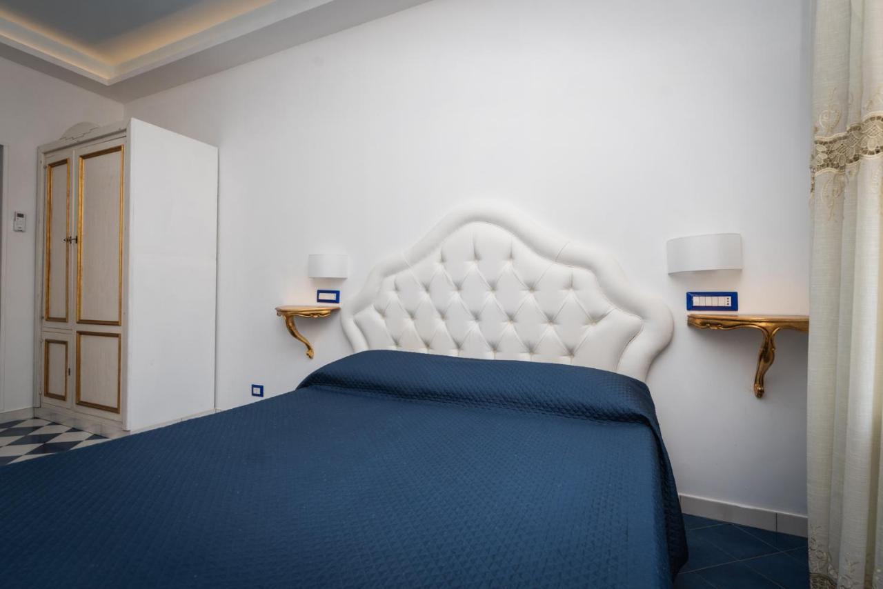 Moon'N Sea Bed & Breakfast Minori Luaran gambar