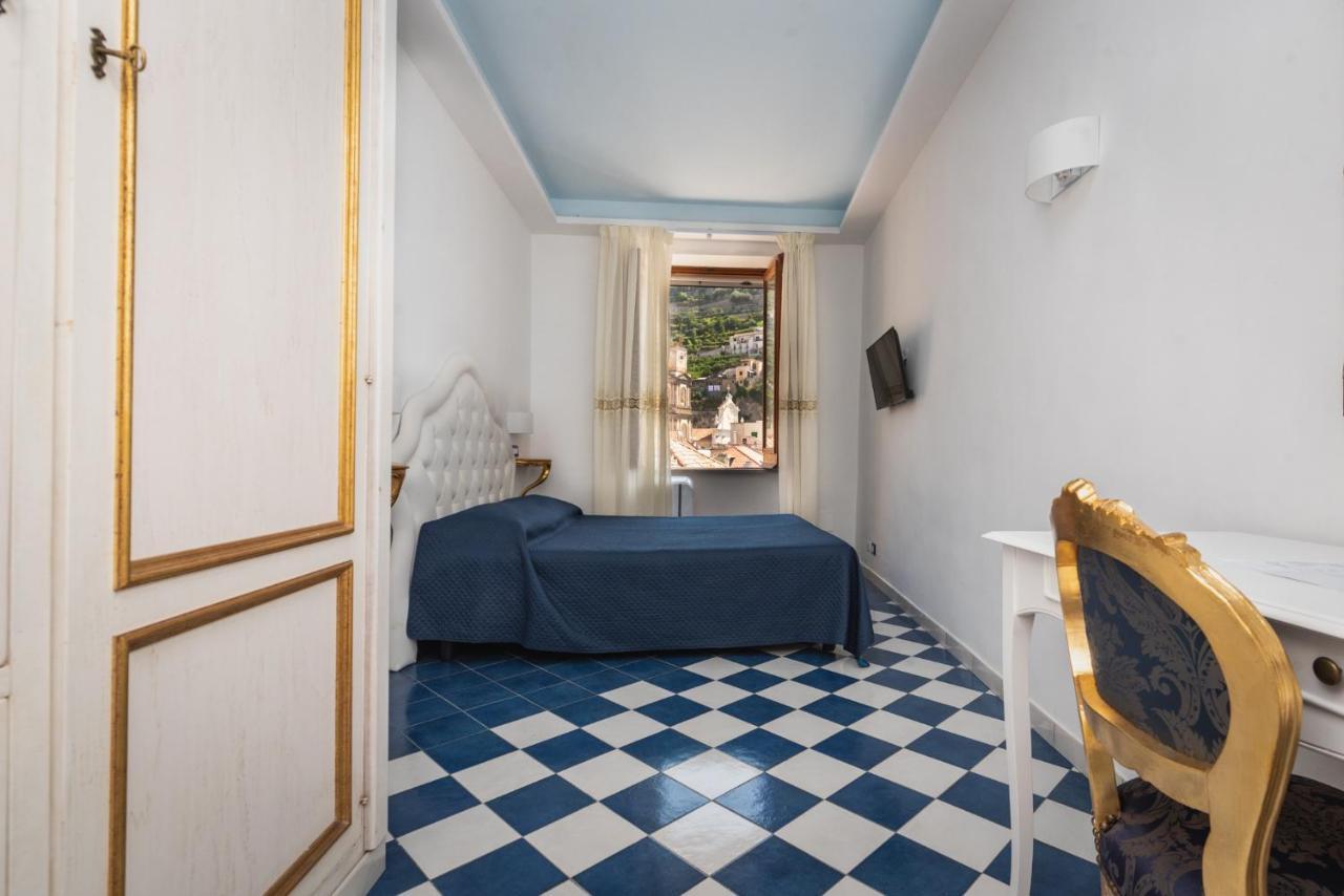 Moon'N Sea Bed & Breakfast Minori Luaran gambar