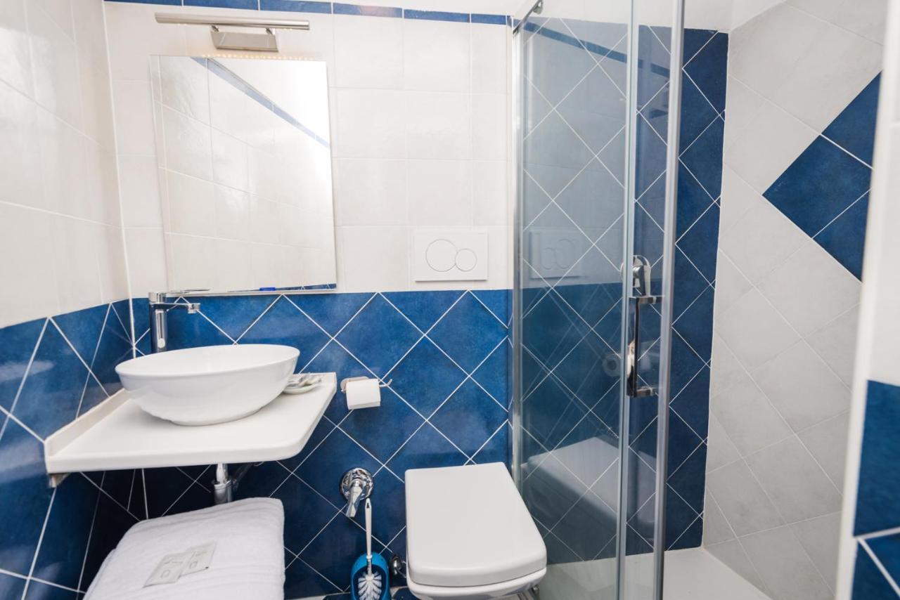 Moon'N Sea Bed & Breakfast Minori Luaran gambar